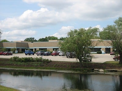 Commercial Real Estate Industrial / Flex Work Space Vernon Hills Illinois