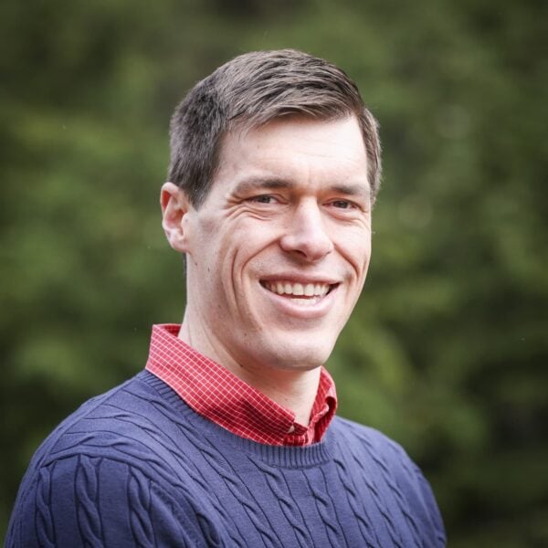 Commercial Real Estate Agent In Highland Park Commercial Property Management In Highland Park Office Space In Highland Park Warehouse Space In Highland Park Industrial Space In Highland Park