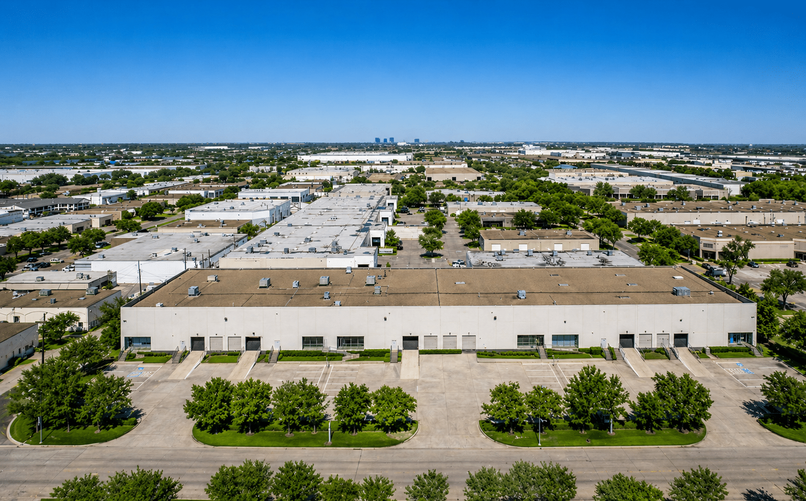 Small Bay Industrial Commercial Real Estate