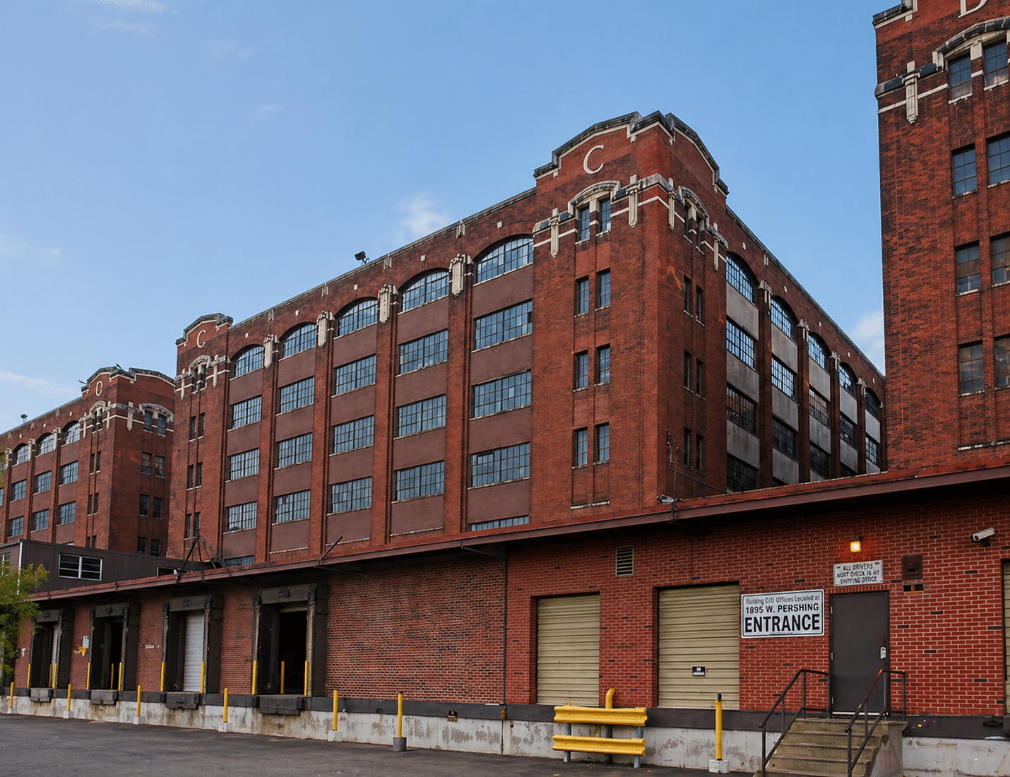 1965 W Pershing Rd Chicago IL Industrial Building