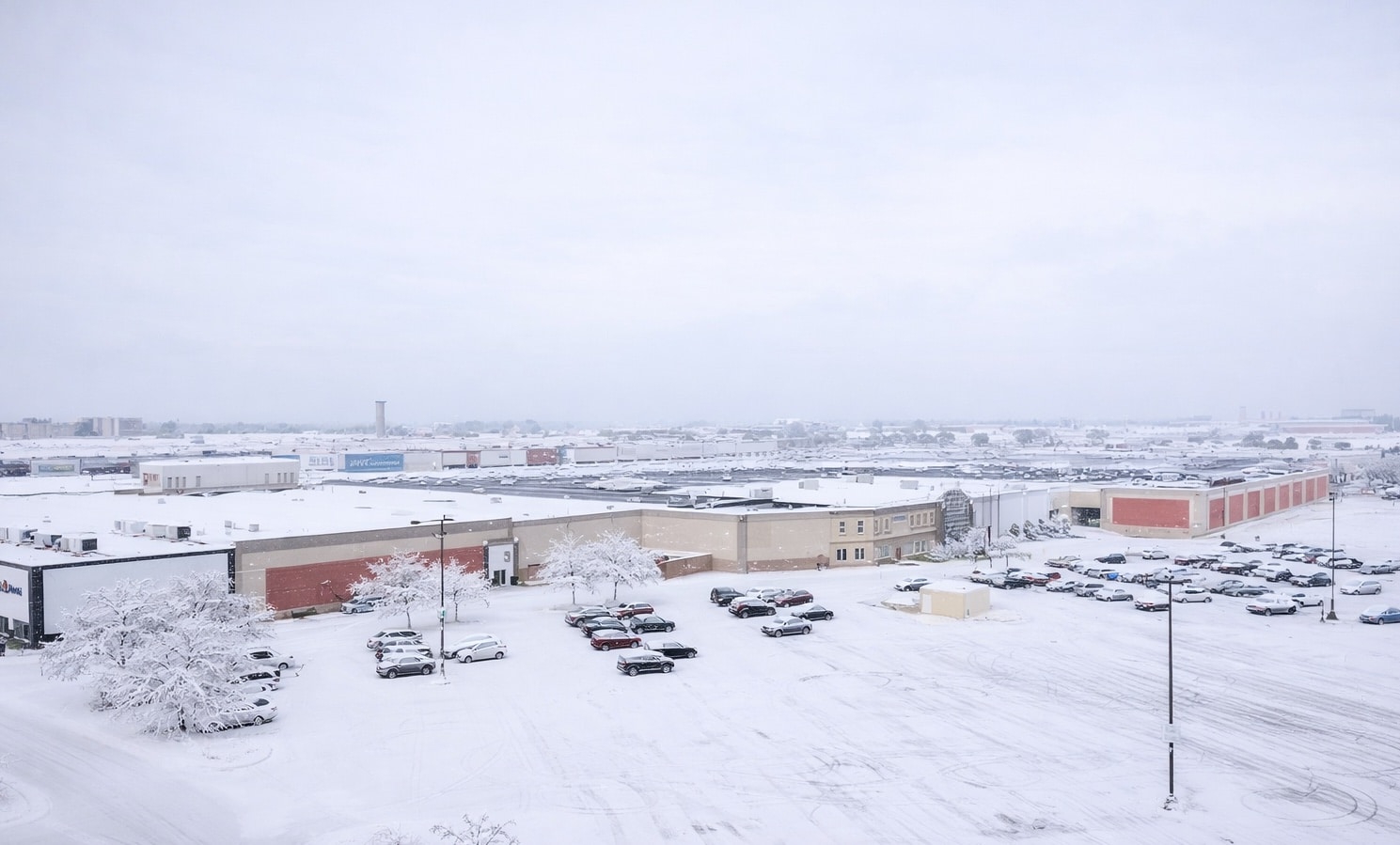 $150 million redevelopment of Chicago’s 60-acre Ford City Mall into a4-building, 913,000-square-foot industrial park