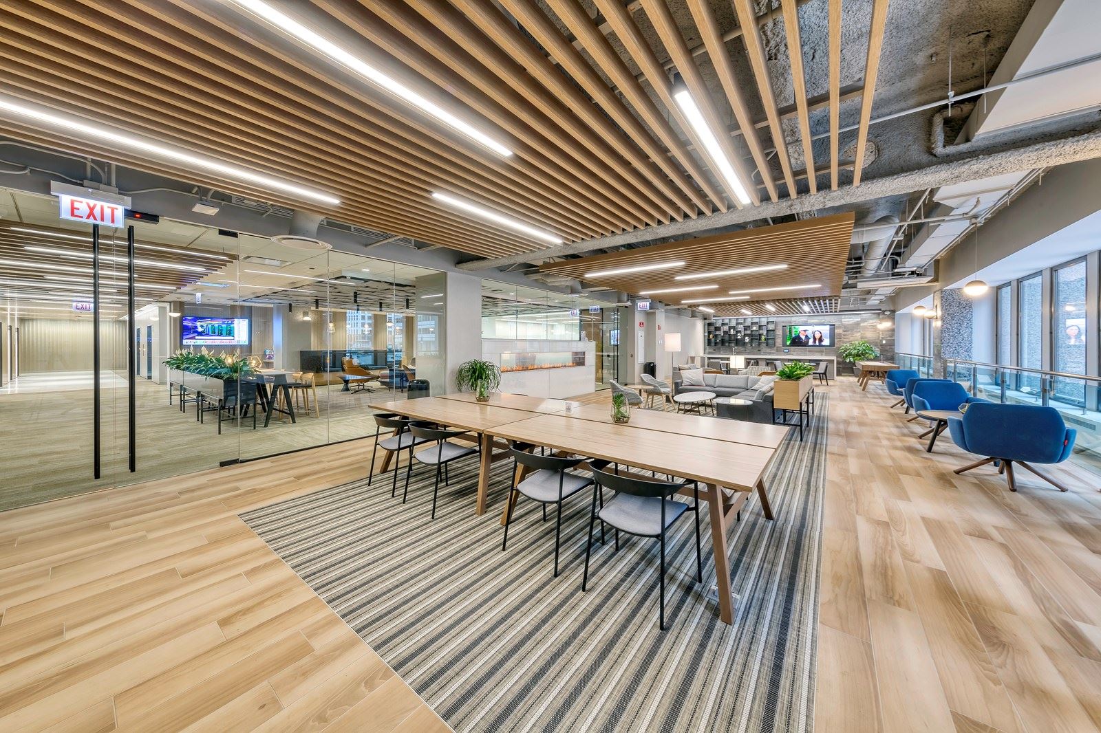 125 S. Wacker Drive, Chicago Credit Costar